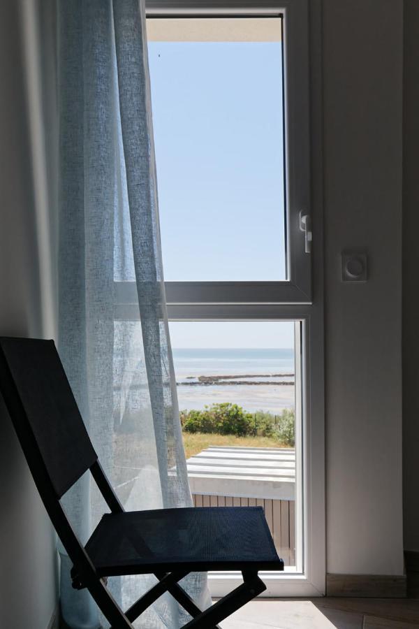 Face A La Mer - 50 M De La Plage Des Homardiers La Gueriniere Luaran gambar